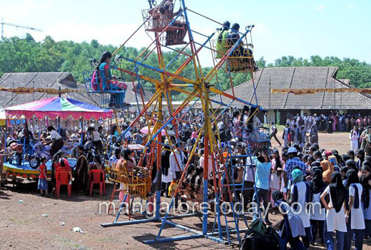’Makkala Habba’ at Pillikula makes children hop in happiness on first day 1